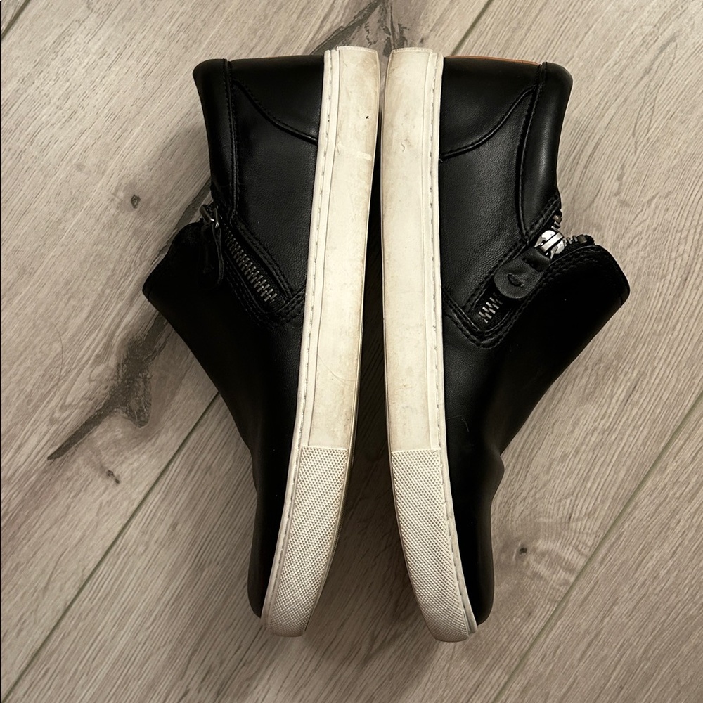 Gentle Souls Lowe Black Leather Slip On, Zip Up Sneakers - Picture 12 of 13